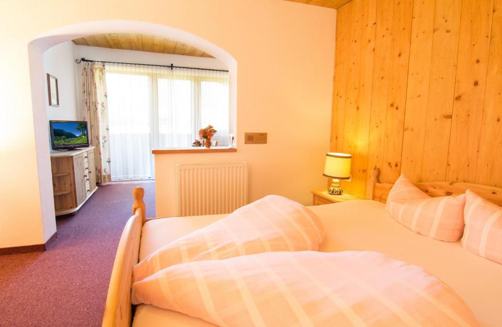 Hotel Rosengarten Neustift im Stubaital Δωμάτιο φωτογραφία